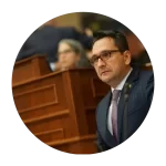 VÍCTOR MANUEL ORTÍZ